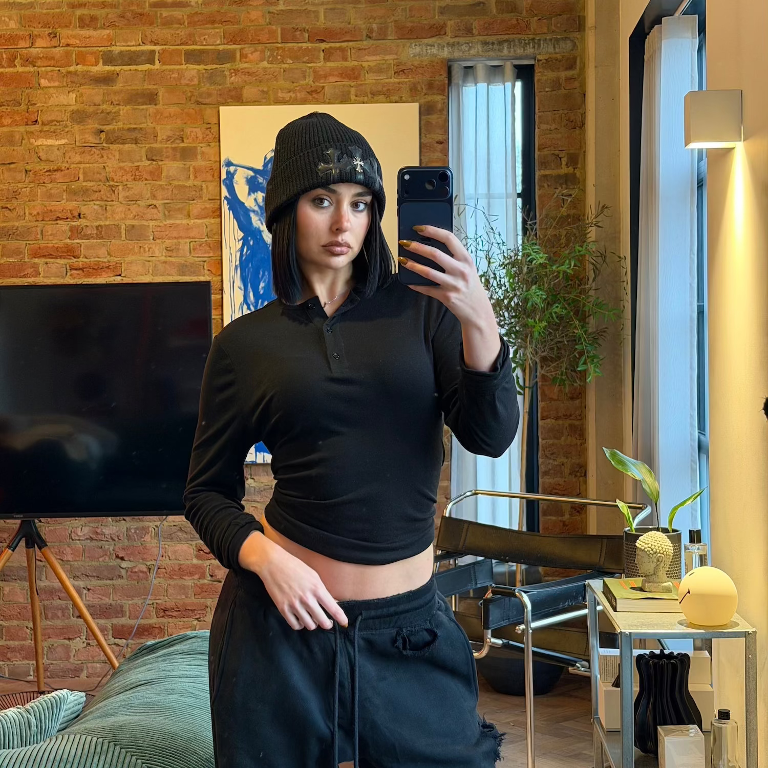 UNISEX BLACK BONE HENLEY H-02
